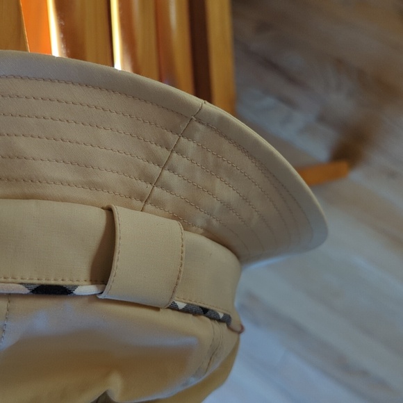Burberry canvas bucket hat cotton blend beige nova check trim rain authentic M - Picture 4 of 4
